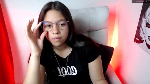 Snapshot of samantharoldan chatting on 01.27.25 Samantha online show from 01.27.25