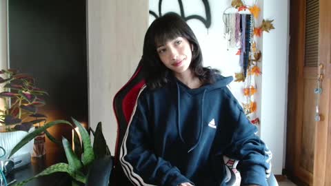 Snapshot of samantx chatting on 02.13.25 lil sam online show from 02.13.25