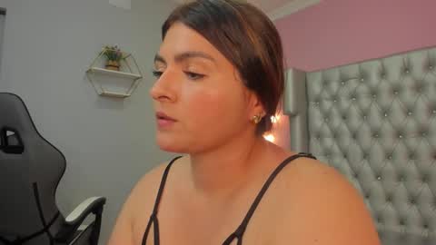 Snapshot of samara_cortes chatting on 11.11.25 Samara online show from 11.11.25