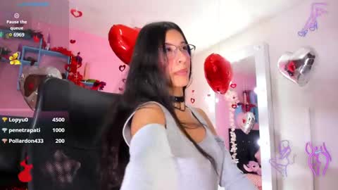 Snapshot of samaracortez chatting on 02.22.25 Sammy online show from 02.22.25