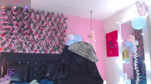 Snapshot of samaracortez chatting on 09.20.25 Sammy online show from 09.20.25