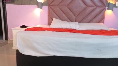 Sara  online show from 02.18.26