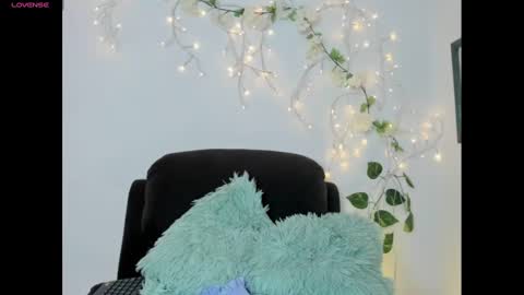 Samarha Gomez online show from 12.26.24