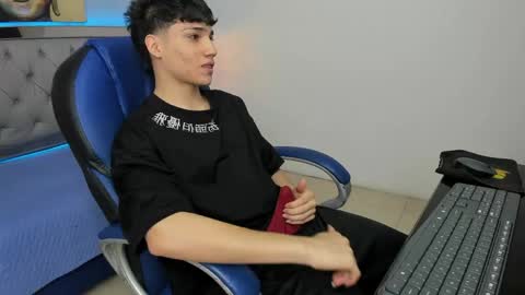 Sam online show from 05.04.26
