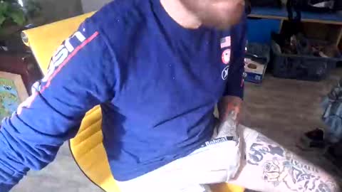 Snapshot of samboiamtho chatting on 01.02.25 samboiamtho online show from 01.02.25