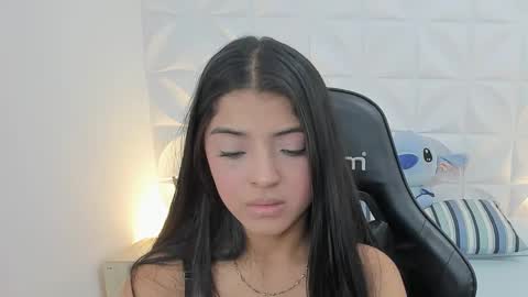 Snapshot of samhanta15 chatting on 09.25.25 samhanta15 online show from 09.25.25