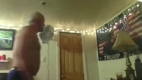 Snapshot of samiikayy chatting on 09.23.25 samiikayy online show from 09.23.25