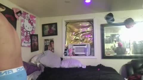 Snapshot of samiikayy chatting on 10.28.25 samiikayy online show from 10.28.25