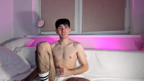 Snapshot of samiliken chatting on 02.15.26 Sam online show from 02.15.26