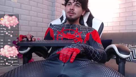 Snapshot of samir_bear chatting on 10.28.25 Samir online show from 10.28.25