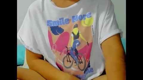 Snapshot of samm_hoti chatting on 01.05.25 sam online show from 01.05.25