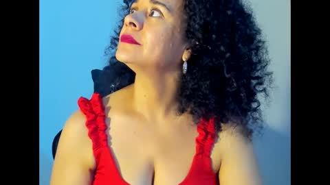 Snapshot of samm_hoti chatting on 02.28.25 sam online show from 02.28.25