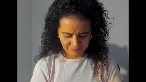 Snapshot of samm_hoti chatting on 09.12.25 sam online show from 09.12.25