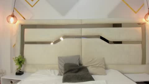 Snapshot of sammi_evanns chatting on 03.24.26 Sammi online show from 03.24.26