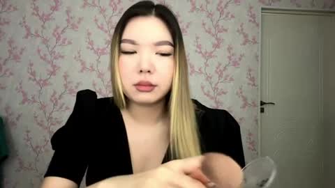 Elina online show from 03.19.26