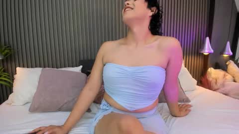 Axel online show from 02.12.26