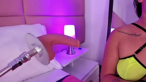 Snapshot of sammymorales chatting on 01.28.25 Sammy Morales online show from 01.28.25