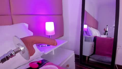 Snapshot of sammymorales chatting on 02.04.25 Sammy Morales online show from 02.04.25