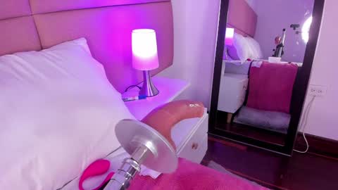 Snapshot of sammymorales chatting on 02.05.25 Sammy Morales online show from 02.05.25