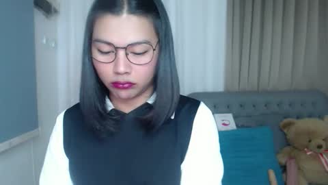 Snapshot of sammypretty19 chatting on 03.24.26 im throat fucker online show from 03.24.26