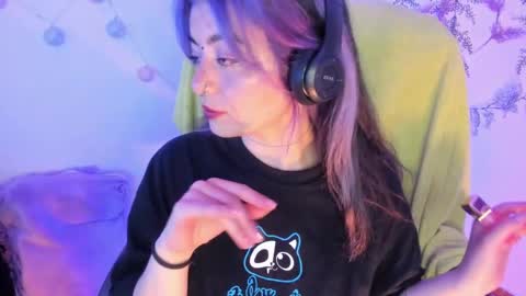   online show from 02.21.25