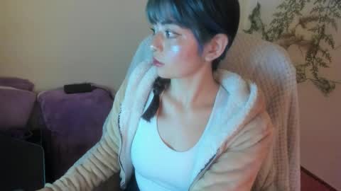   online show from 11.25.25