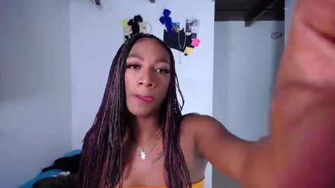 Snapshot of samny_doll369 chatting on 05.28.26 Samy doll online show from 05.28.26