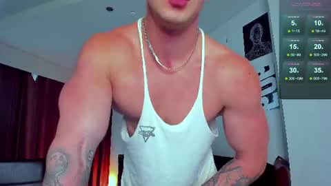 Snapshot of samuel_andrew chatting on 07.23.26 Samuel online show from 07.23.26