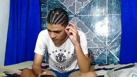 Snapshot of samuel_sincee chatting on 09.17.25 Samuel Sincee online show from 09.17.25