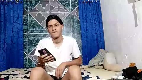 Samuel Sincee online show from 09.25.25