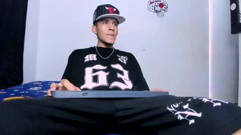   online show from 05.01.26