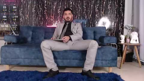 Snapshot of samuelcoopper chatting on 11.05.25 Samuel Coopper online show from 11.05.25