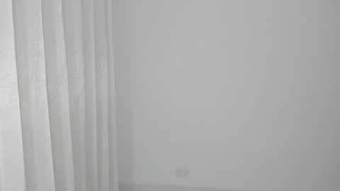 Snapshot of samy_jonnes_ chatting on 01.10.25 Hello I am absent due to a family calamity I will return soon-hola estoy ausente por un problema familiar volvere pronto. online show from 01.10.25