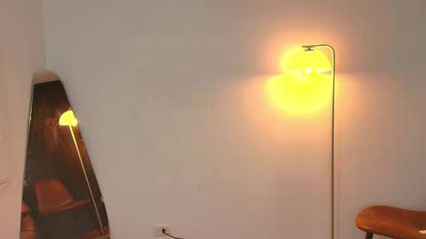 Snapshot of samy_jonnes_ chatting on 09.27.25 Hello I am absent due to a family calamity I will return soon-hola estoy ausente por un problema familiar volvere pronto. online show from 09.27.25