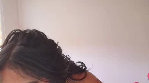 Snapshot of samy_jonnes_ chatting on 10.14.25 Hello I am absent due to a family calamity I will return soon-hola estoy ausente por un problema familiar volvere pronto. online show from 10.14.25