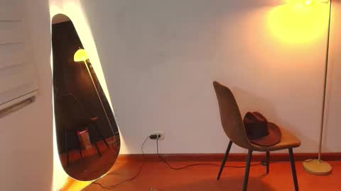 Snapshot of samy_jonnes_ chatting on 11.06.25 Hello I am absent due to a family calamity I will return soon-hola estoy ausente por un problema familiar volvere pronto. online show from 11.06.25