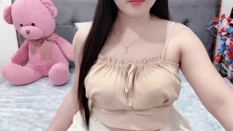 sanami_sian_ online show from 06.04.26