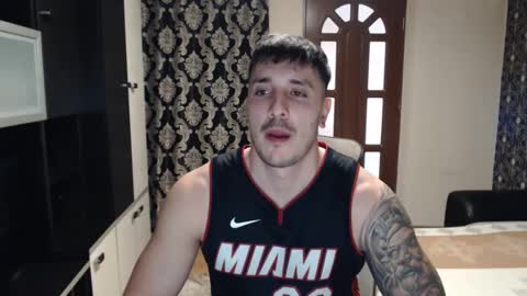 Sanchez Erik online show from 02.15.25