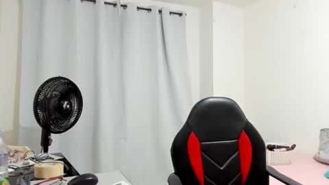 Sanddi  online show from 01.17.25