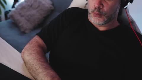 Sanders online show from 02.27.25