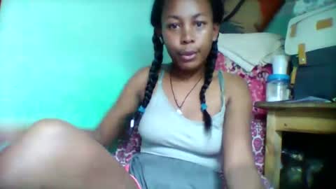 Snapshot of sandra1253099 chatting on 10.01.25 sandra1253099 online show from 10.01.25