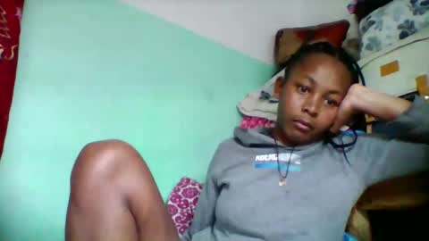 Snapshot of sandra1253099 chatting on 10.07.25 sandra1253099 online show from 10.07.25