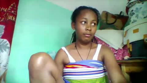 Snapshot of sandra1253099 chatting on 10.13.25 sandra1253099 online show from 10.13.25