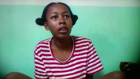 Snapshot of sandra1253099 chatting on 11.01.25 sandra1253099 online show from 11.01.25