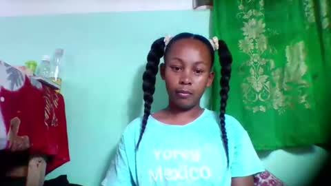 Snapshot of sandra1253099 chatting on 11.04.25 sandra1253099 online show from 11.04.25