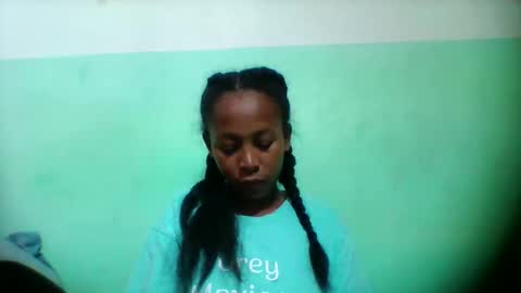 Snapshot of sandra1253099 chatting on 11.30.25 sandra1253099 online show from 11.30.25