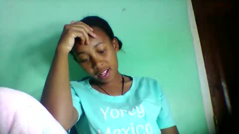 sandra1253099 online show from 04.22.26