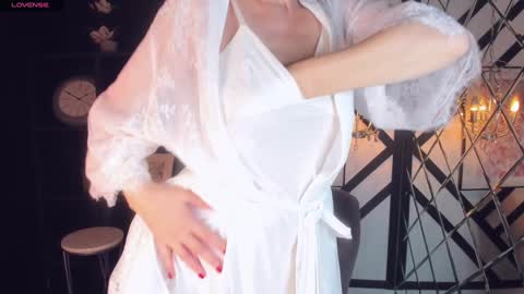 Snapshot of sandra_kind chatting on 01.30.25 Sandra online show from 01.30.25