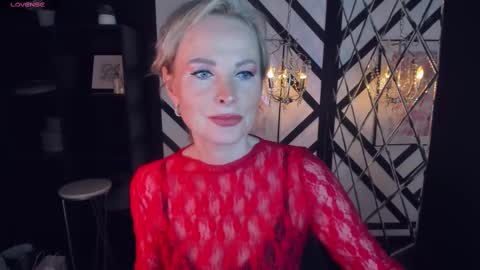 Snapshot of sandra_kind chatting on 02.15.25 Sandra online show from 02.15.25