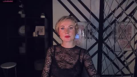 Snapshot of sandra_kind chatting on 02.20.25 Sandra online show from 02.20.25